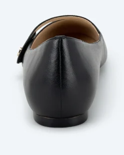 Ballerina mit Lackspitze Schuhe