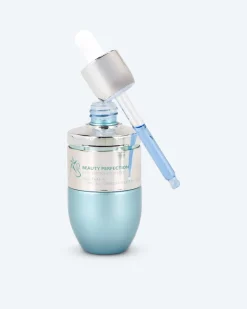 New Gesichtspeeling und -serum Gesichtspflege