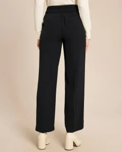 Clearance Hose mit Biese Hosen