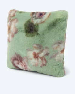 New Kissen in Kaninchenfell-Optik