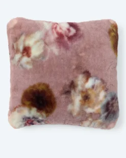 New Kissen in Kaninchenfell-Optik