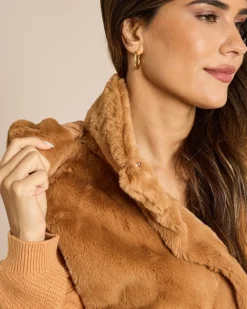 Online Longweste aus Webpelz mit Kapuze Jacken & Mäntel