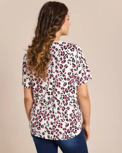 New Shirt mit Leoprint Shirts & Tops