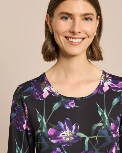 Best Shirt mit Liliendruck Shirts & Tops