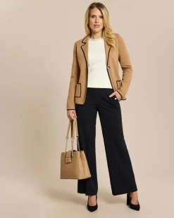 Hot Strickblazer mit Kontrasteinfassung Strickware