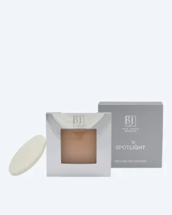 Best Wet and Dry Powder Make-Up